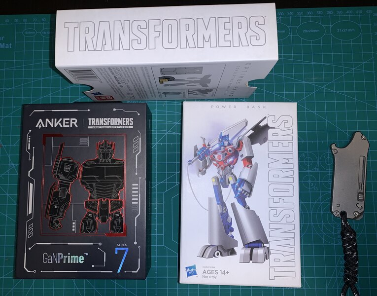 Image Of Anker X Transformers Optimus PowerCore Power Bank  (4 of 4)